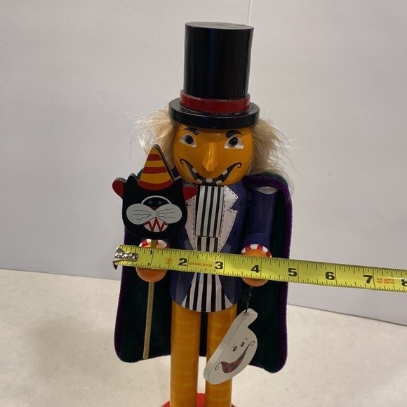 Very Rare Bombay Halloween Wooden Pumpkin ๐ Nutcracker 15โ Tall 5โ Wide - Picture 7 of 16